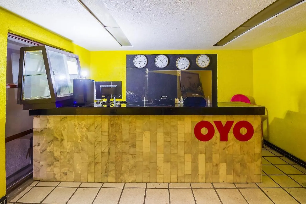 OYO Gran Hotel Galerias Plaza Guadalajara